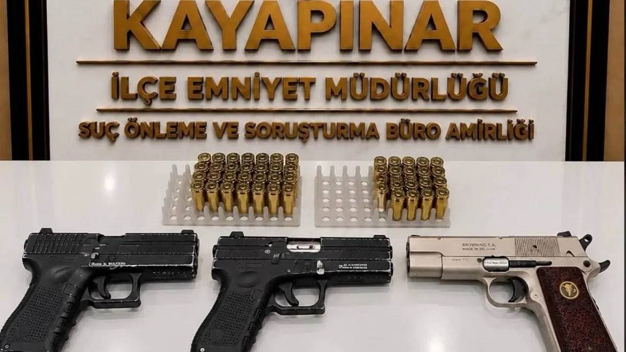 Kayapınar'da silahlı şüphelilere operasyon: 6 gözaltı