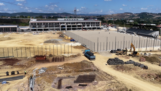 Kocaelispor'un yeni tesisinin inşaatı yüzde 50 tamamlandı