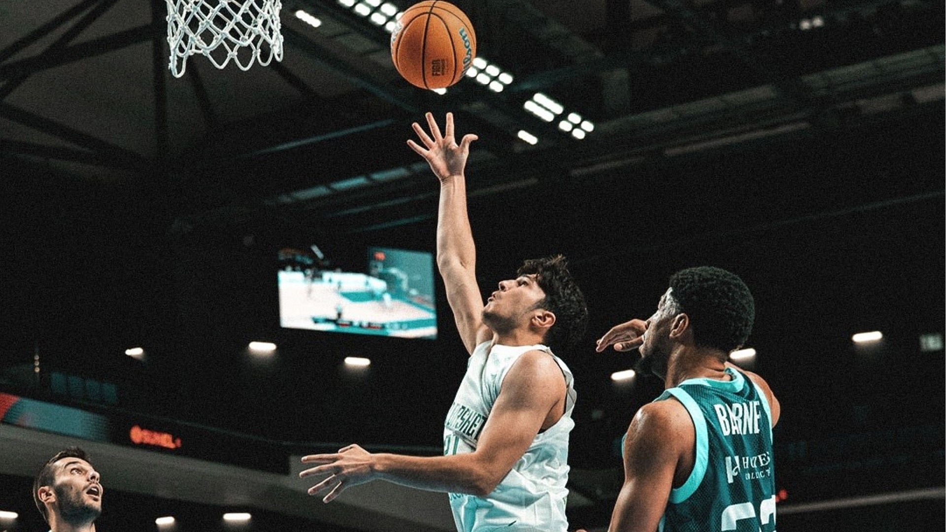 Körfez Basket, Kolossos Rodos'u eleyerek bir üst tura geçti