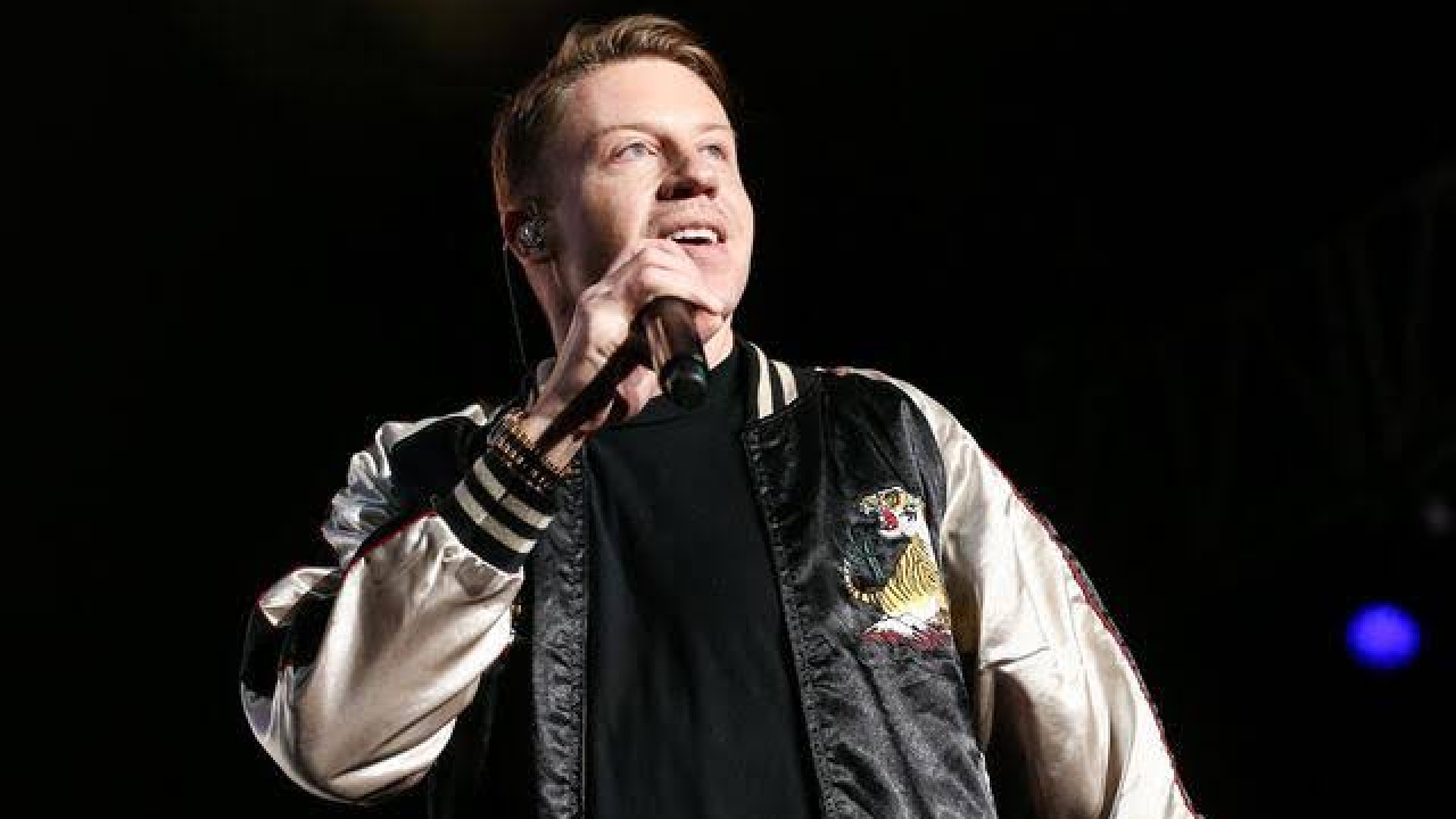 Macklemore, Filistin'e 1 milyon dolar bağışlayacağını duyurdu