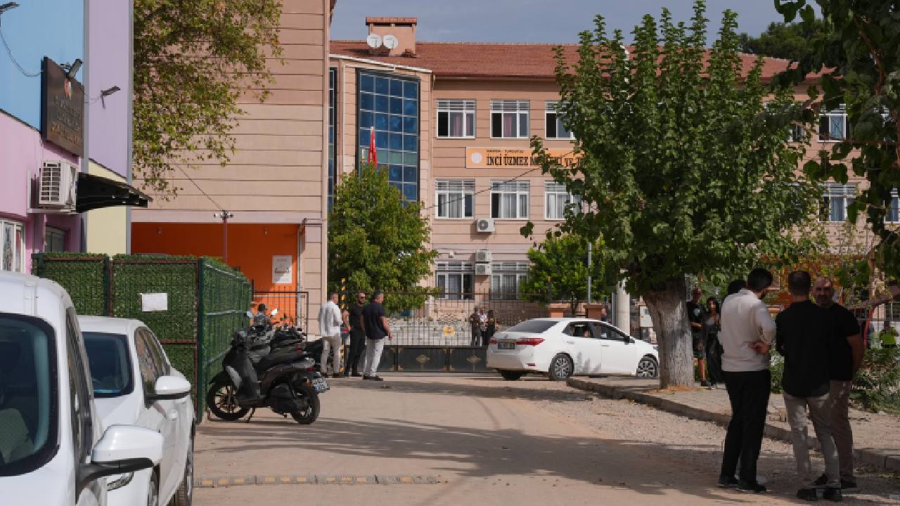 Manisa'daki okul saldırısında 10 şüpheli sevk edildi