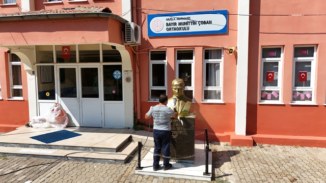 Marmaris'te okullar yeni eğitim yılına hazırlanıyor