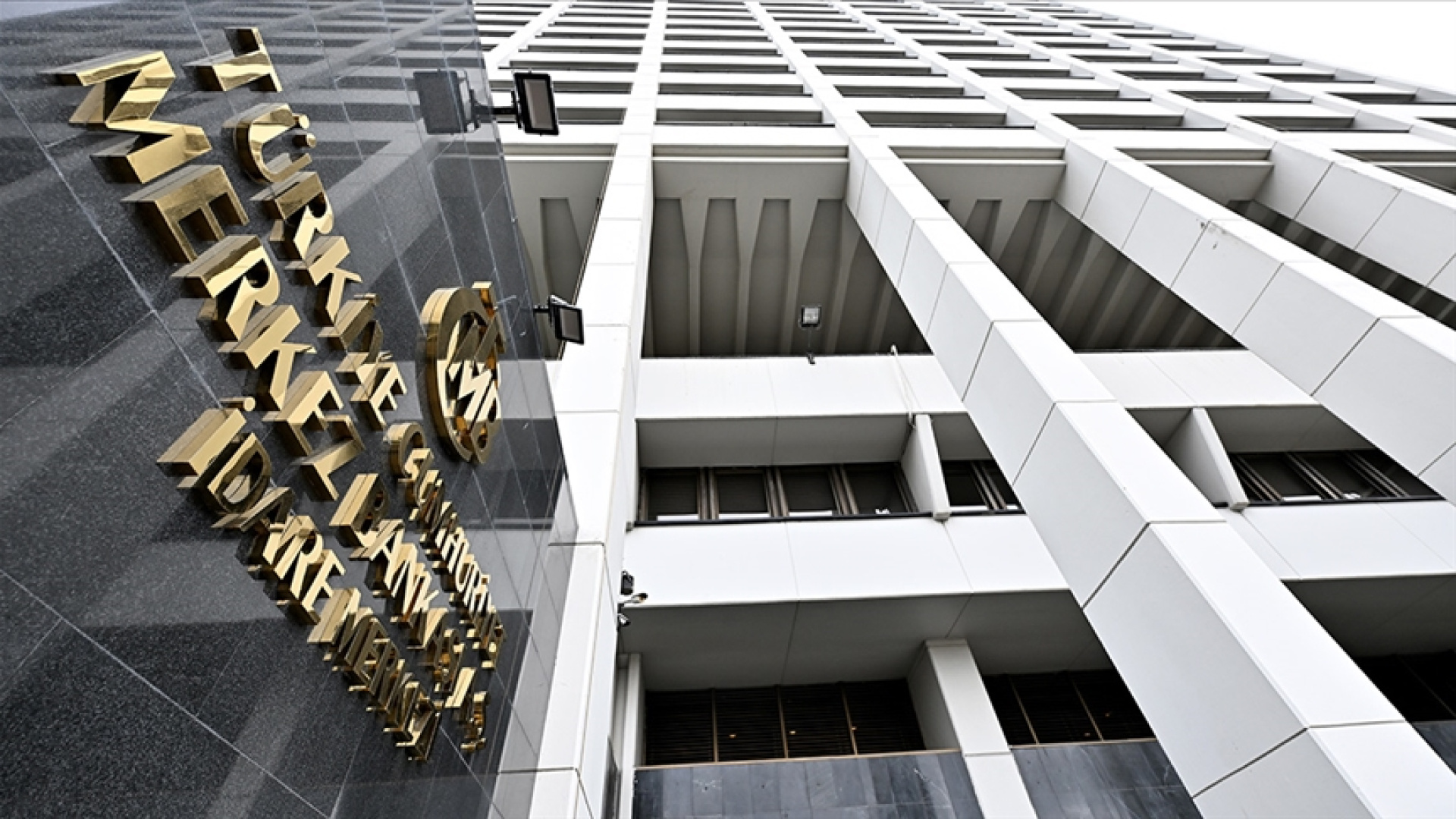 Merkez Bankası faiz oranlarını değiştirmedi