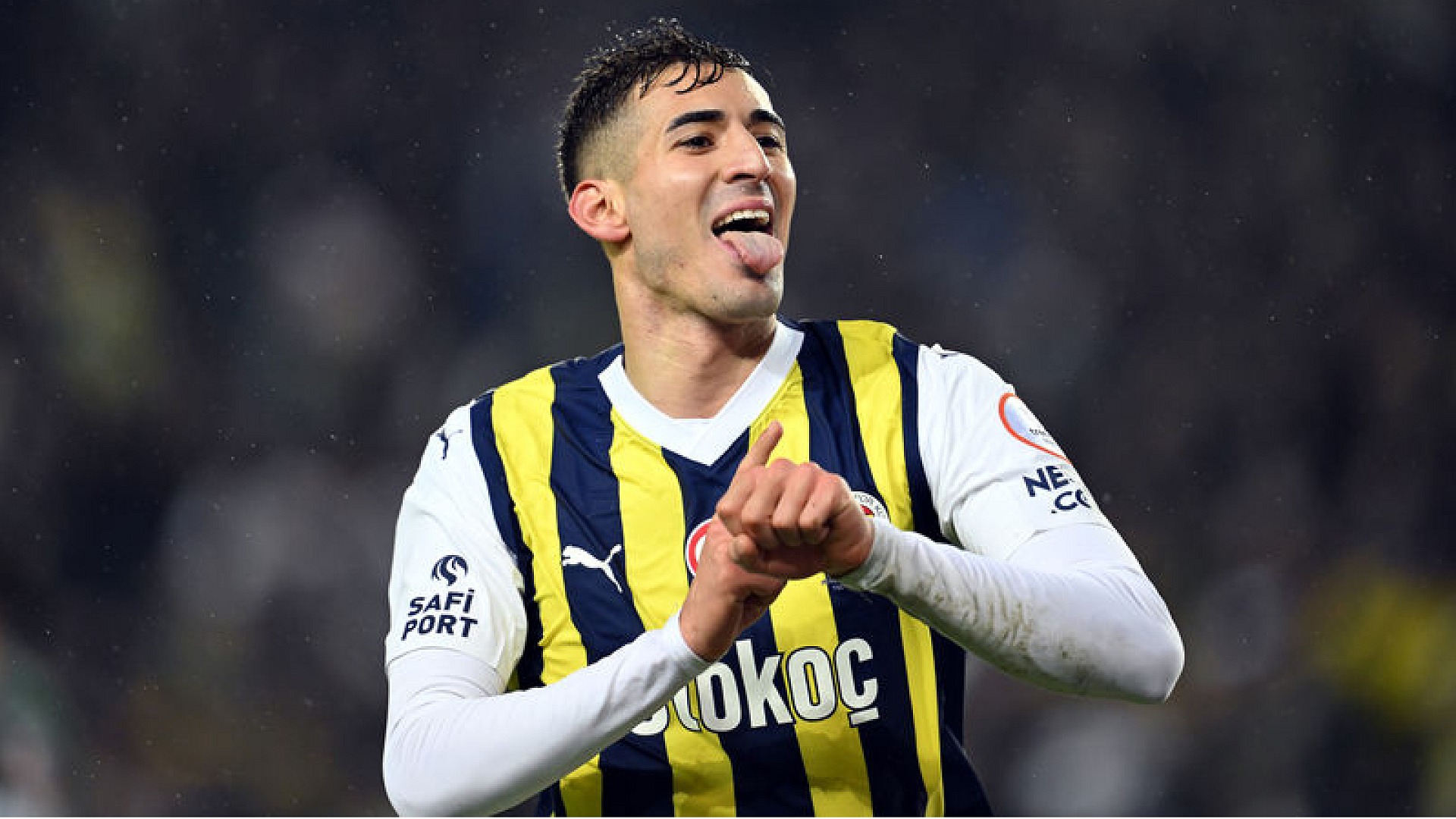 Mert Müldür Fenerbahçe'de menisküs ameliyatı oldu