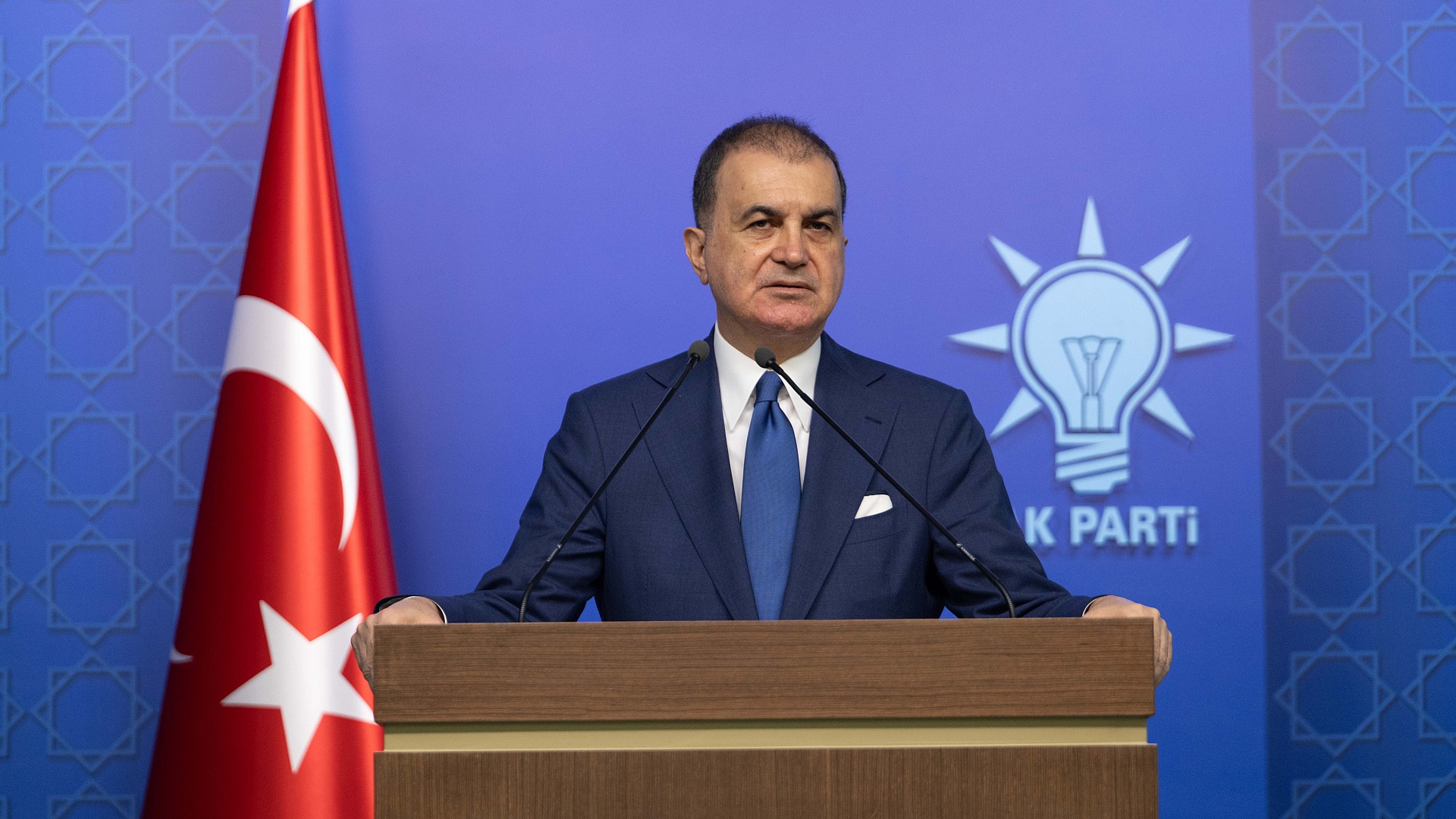 Ömer Çelik'ten terörle mücadeleye dair açıklamalar