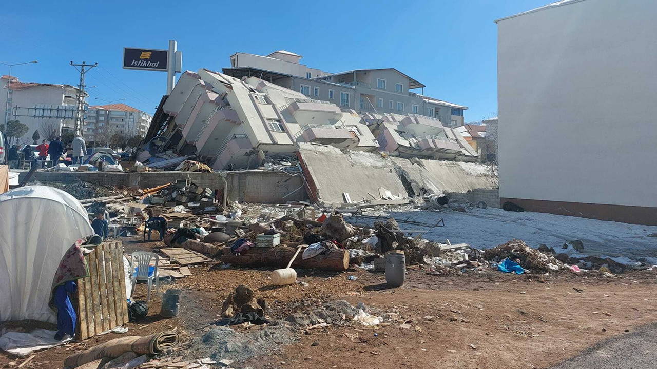 Öztekin Apartmanı davasında bilirkişi raporu hala gelmedi
