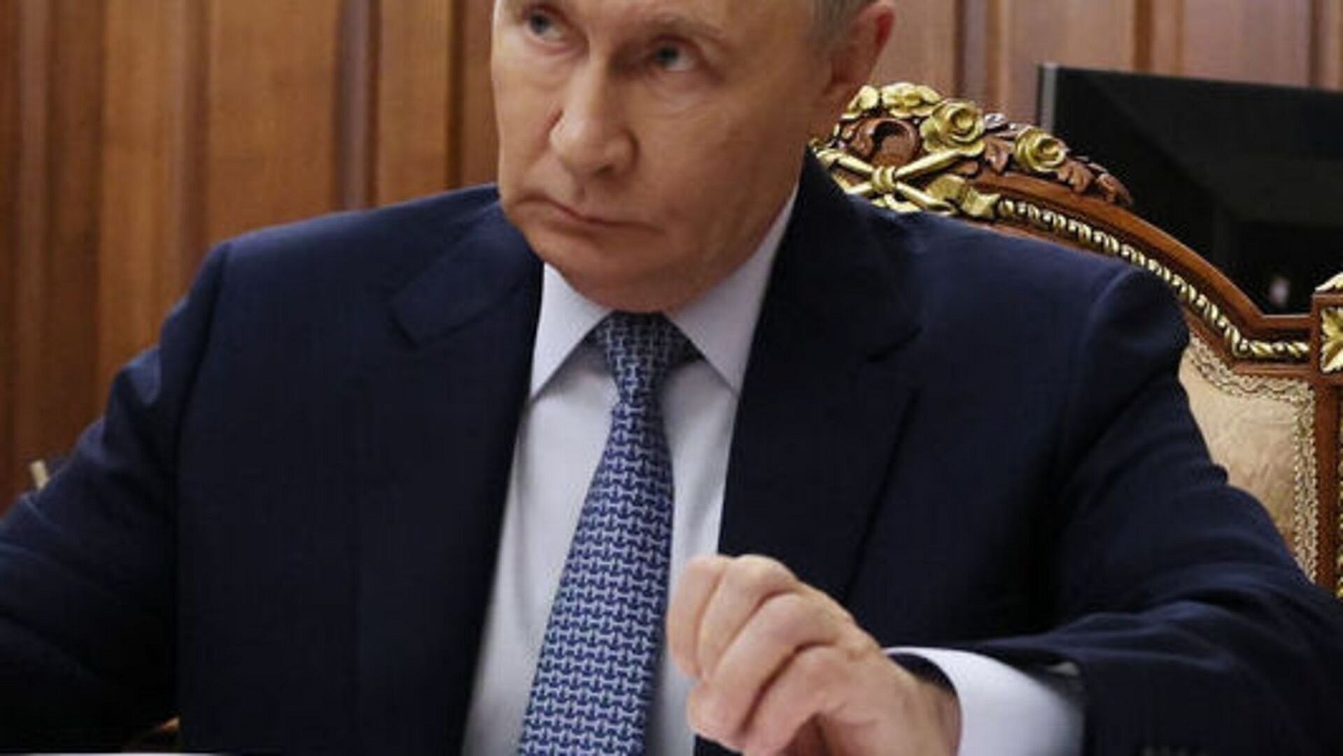 Rusya'da parlamento seçimlerinde Putin birinci sırada