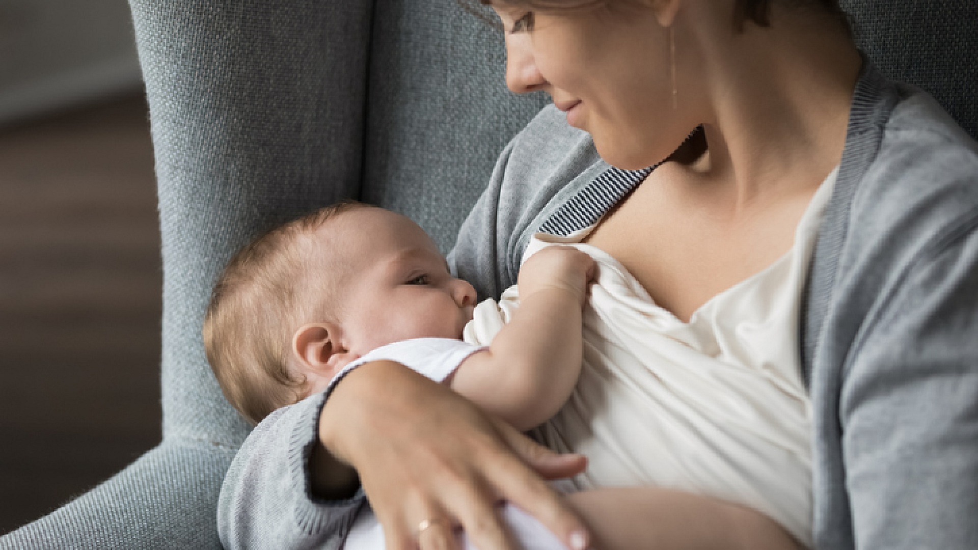 Rüyada bebek emzirmek rızkın genişlemesine işaret ediyor