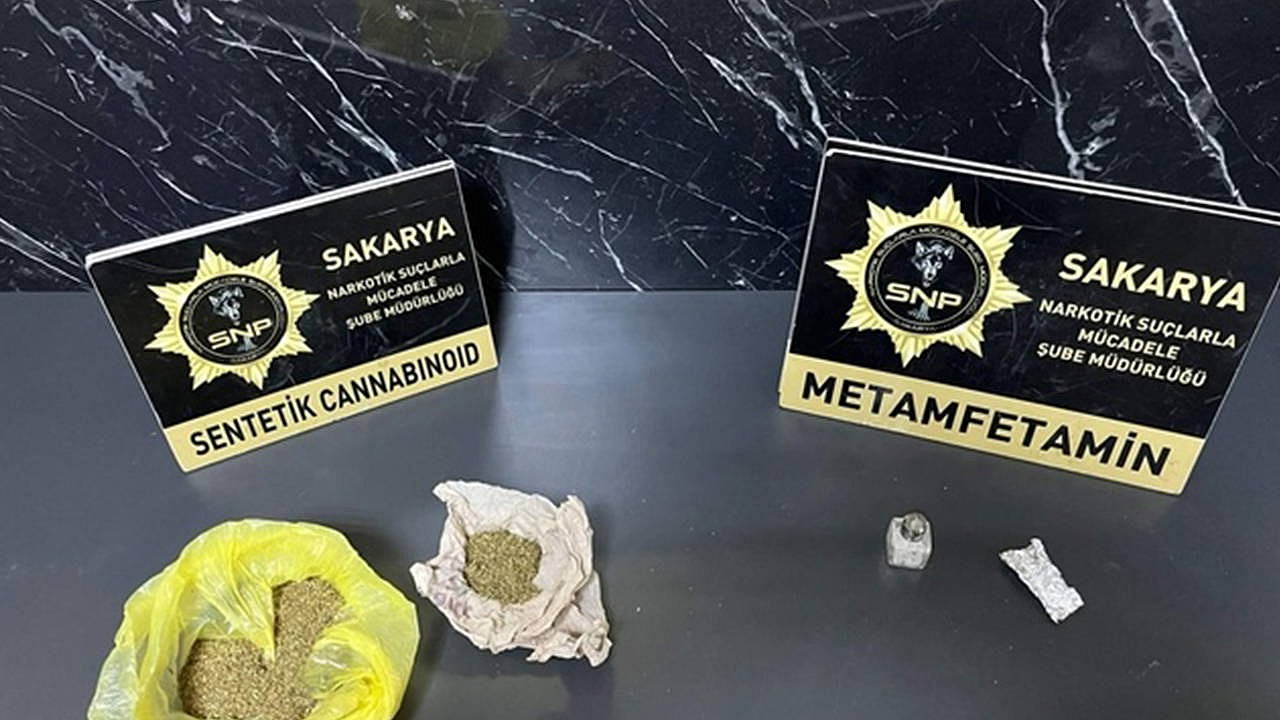 Sakarya'da uyuşturucu operasyonunda 20 kilo madde ele geçirildi