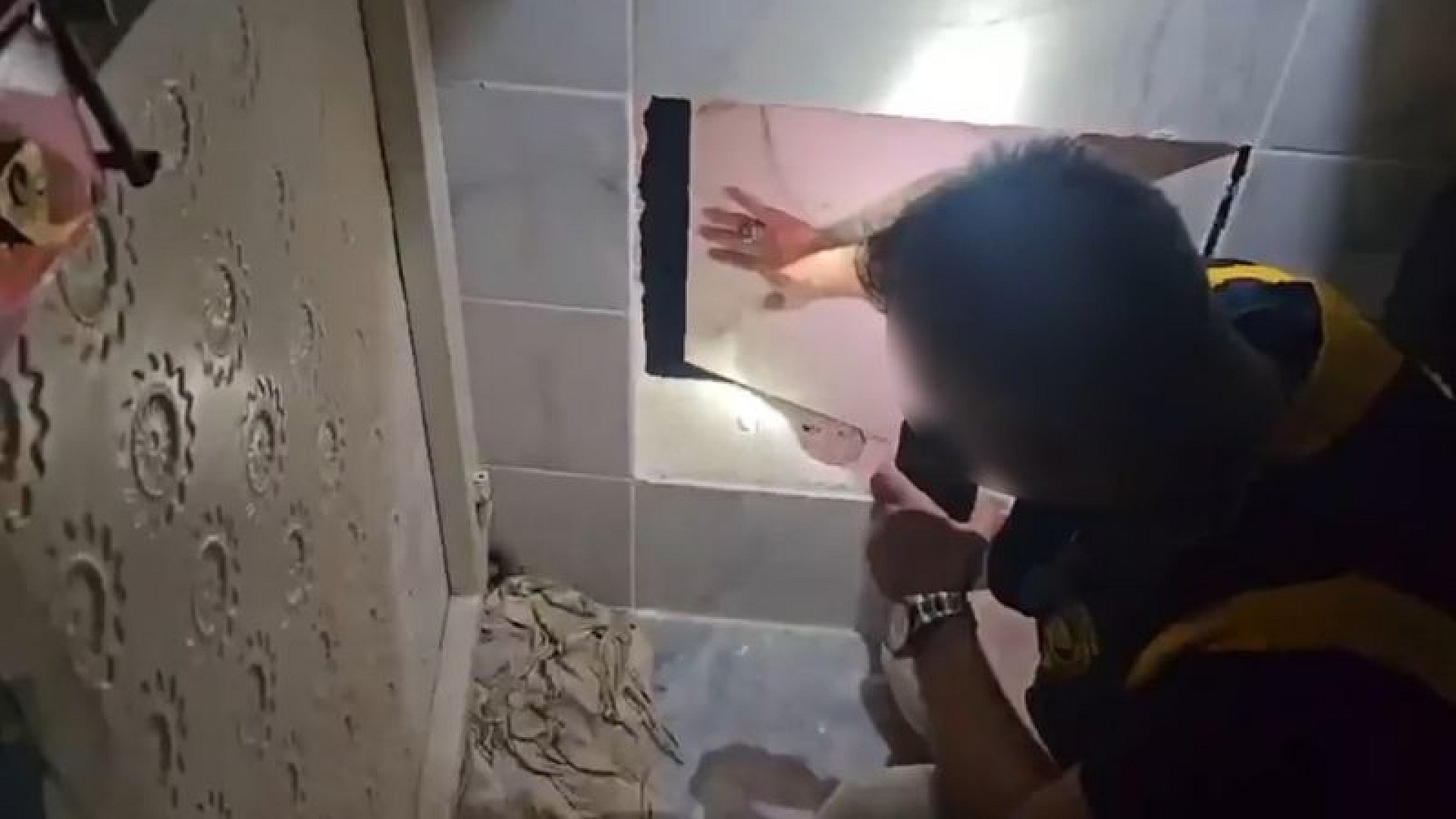 Şanlıurfa'da katil fayans arkasında yakalandı