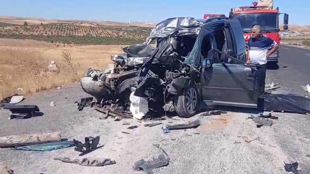 Şanlıurfa'da trafik kazasında 4 kişi hayatını kaybetti