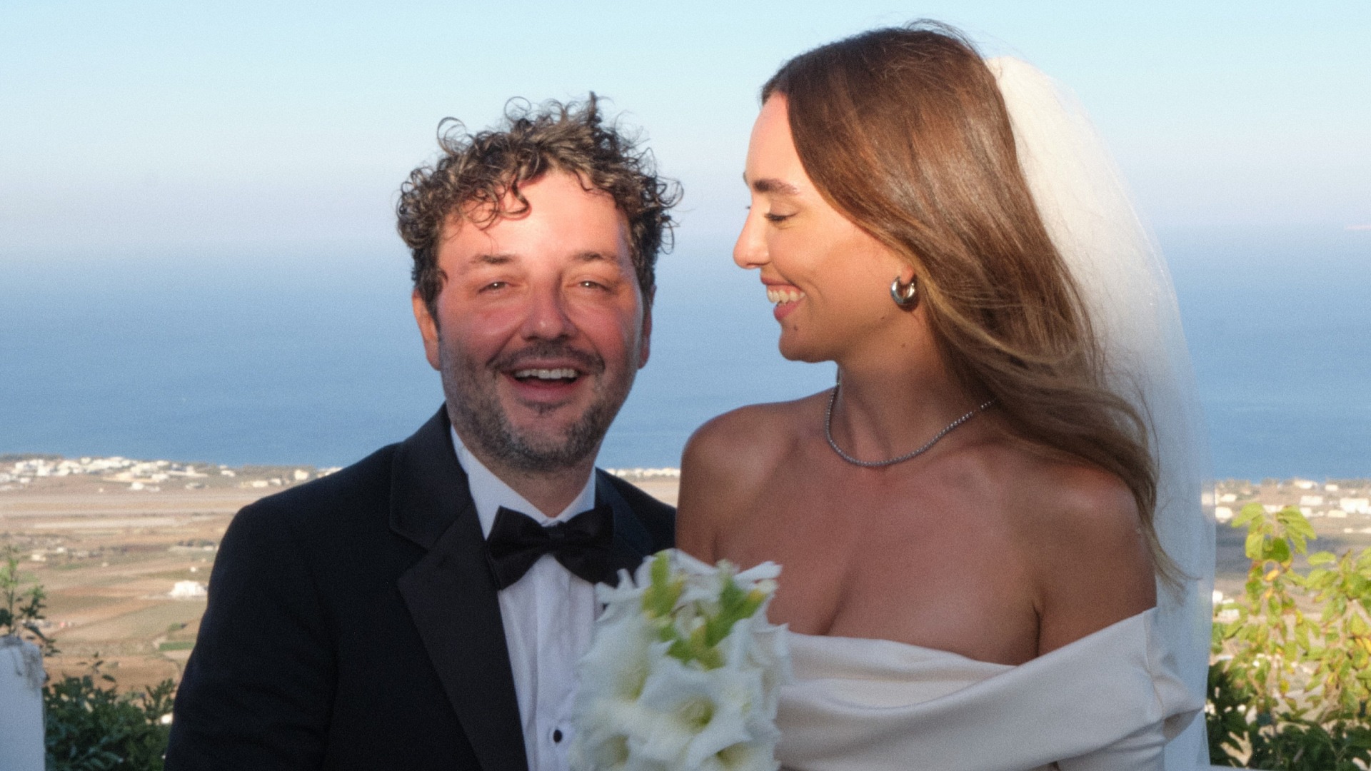 Serhan Arslan ve Nazlı Ceren Köksal evlilik yılını kutladı