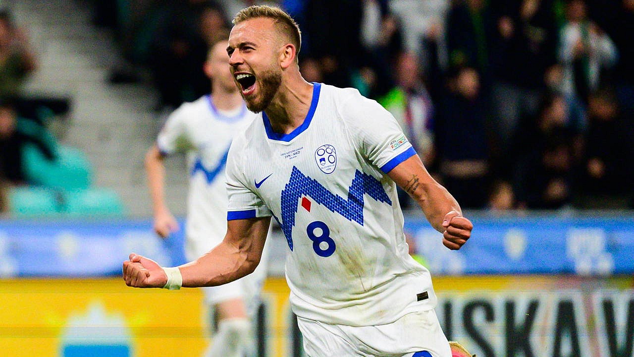 Slovenya, Kuzey Makedonya'yı 2-0 mağlup etti
