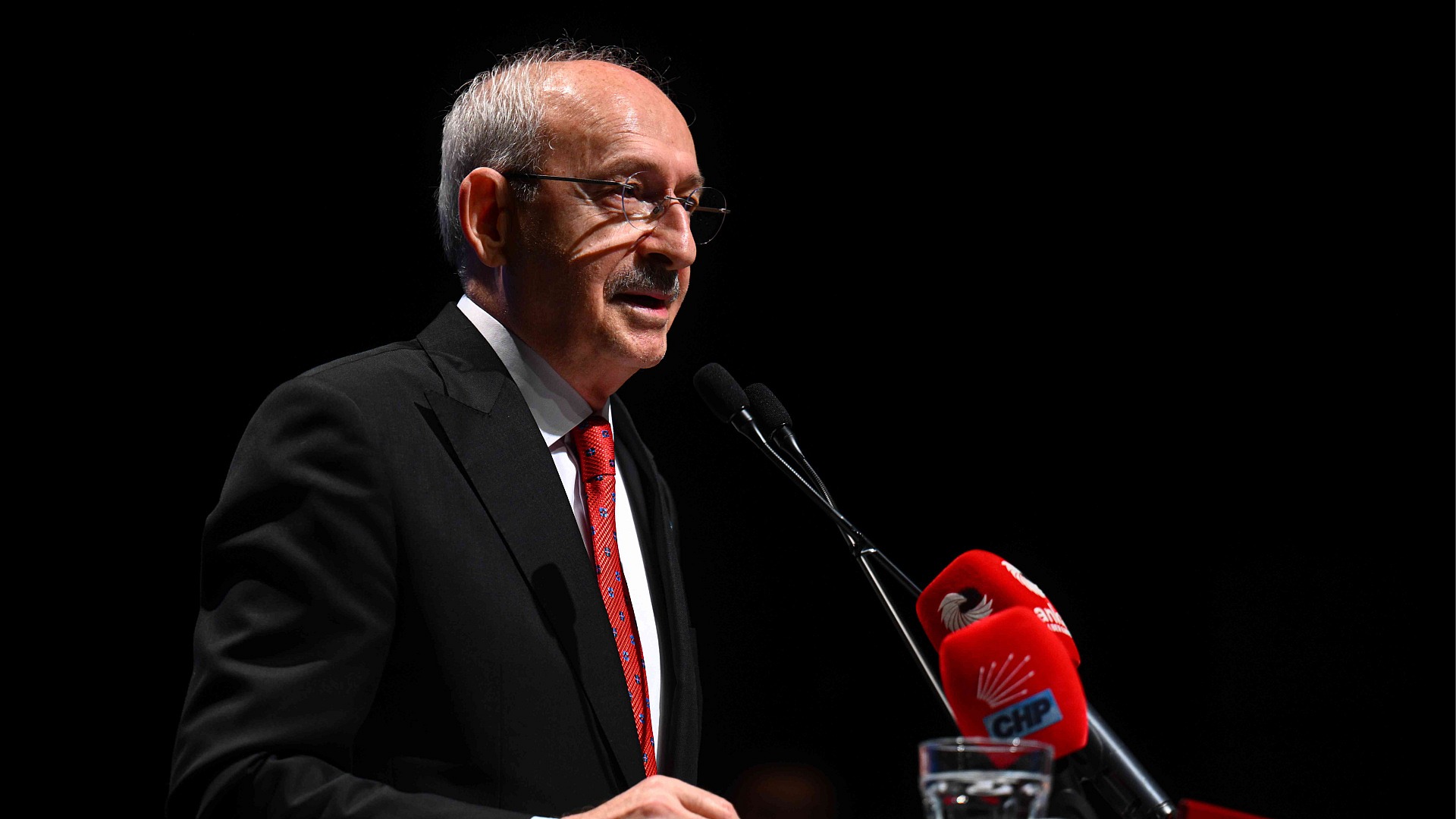Kılıçdaroğlu: CHP satın alınamaz, köklü bir yürüyüştür
