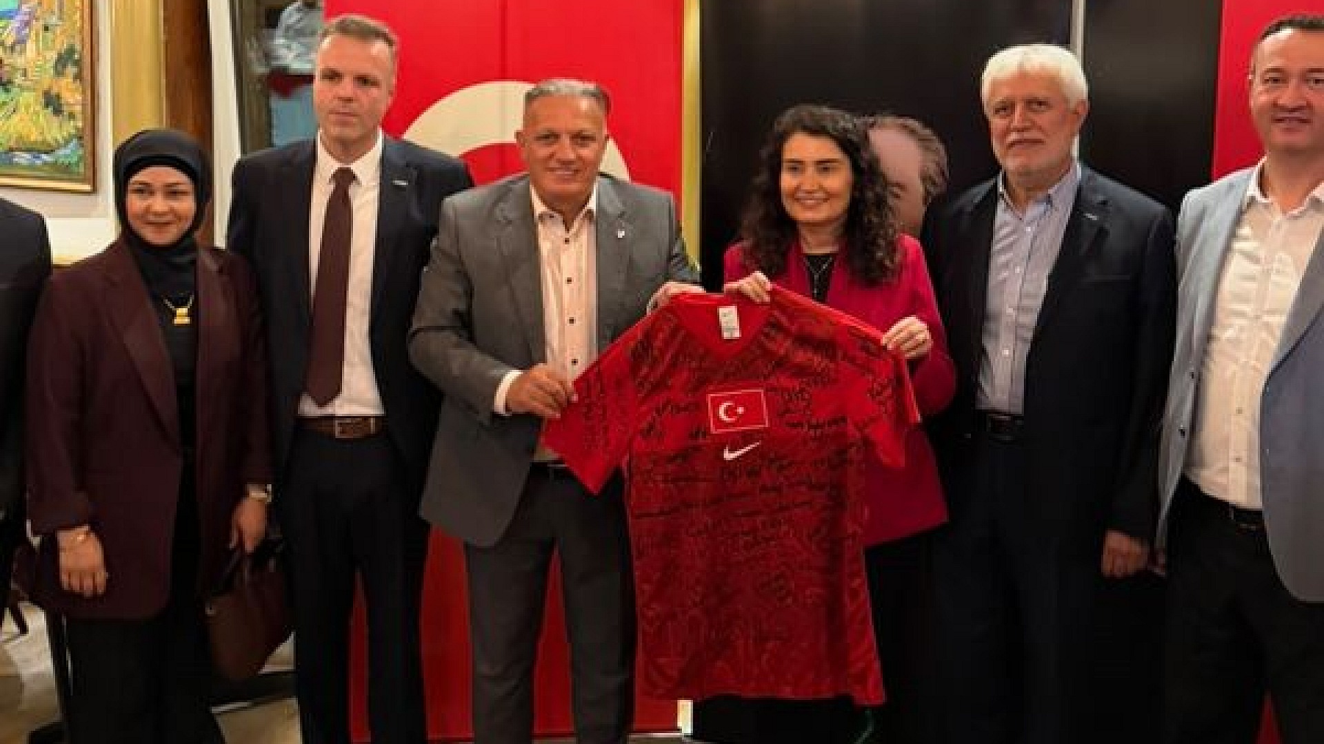Stuttgart Başkonsolosu Kaçar'a veda programı düzenlendi