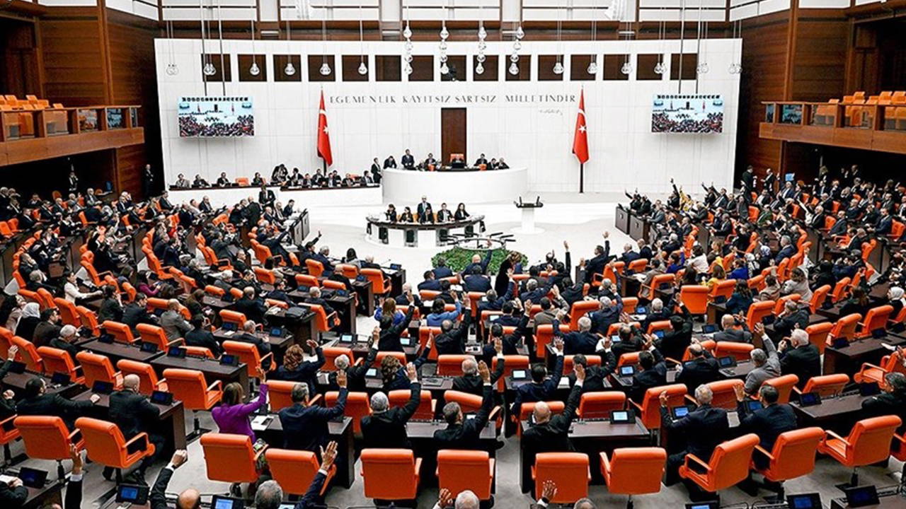 TBMM yeni yasama yılı yarın başlıyor, düzenlemeler gündemde