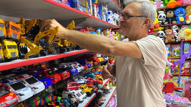 Çocuklar teknolojiye yöneliyor, oyuncaklarla oynamıyor