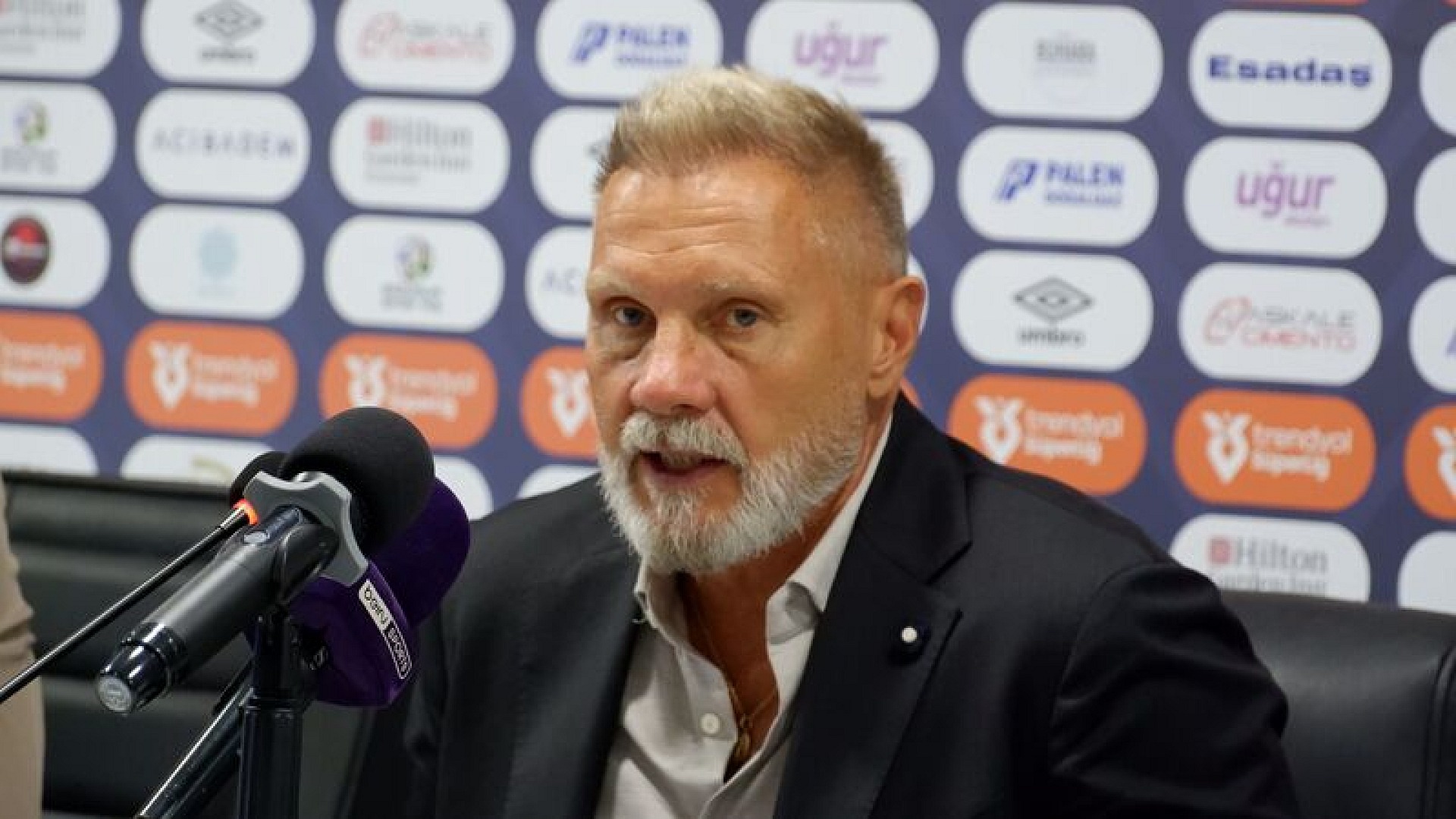 Thorsten Fink, Erzurumspor mağlubiyetini değerlendirdi