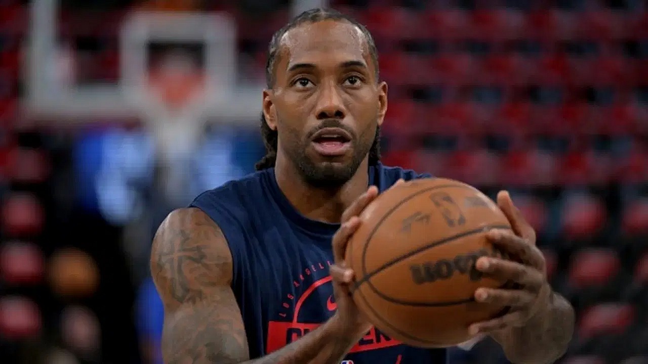 Toronto Raptors, Kawhi Leonard ile sözleşme uzattı