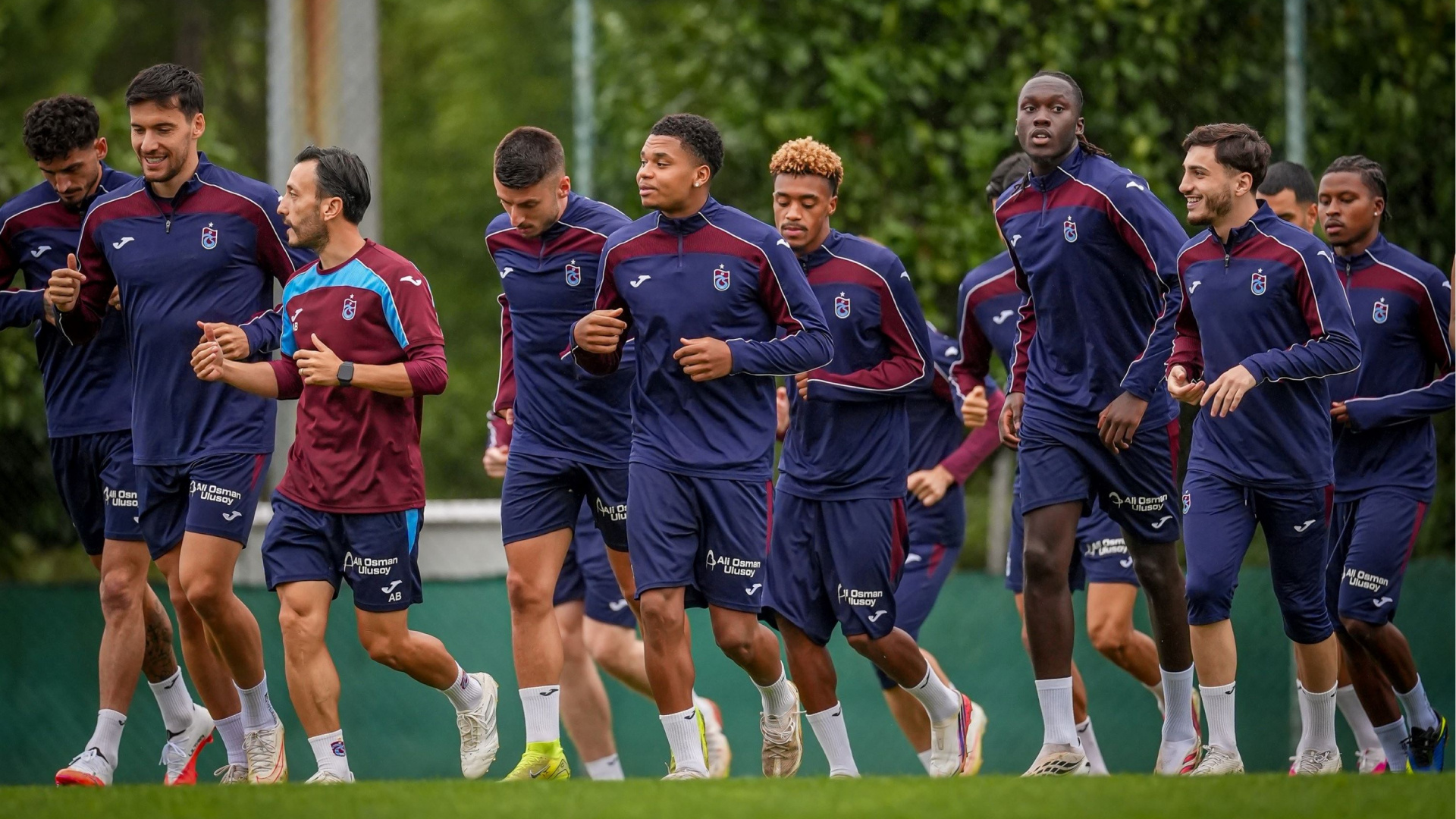 Trabzonspor, Galatasaray maçı hazırlıklarına hızlı başladı