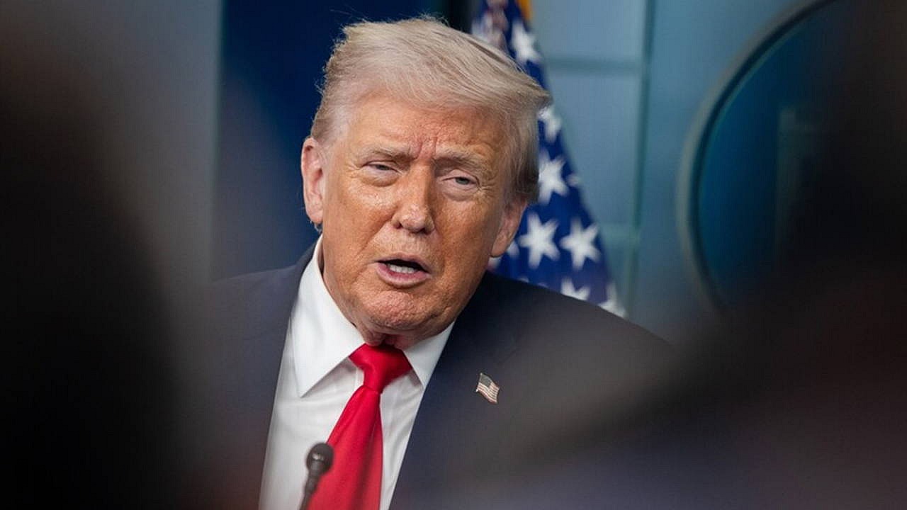 Trump'ın medya yasağına mahkemeden geçici durdurma kararı