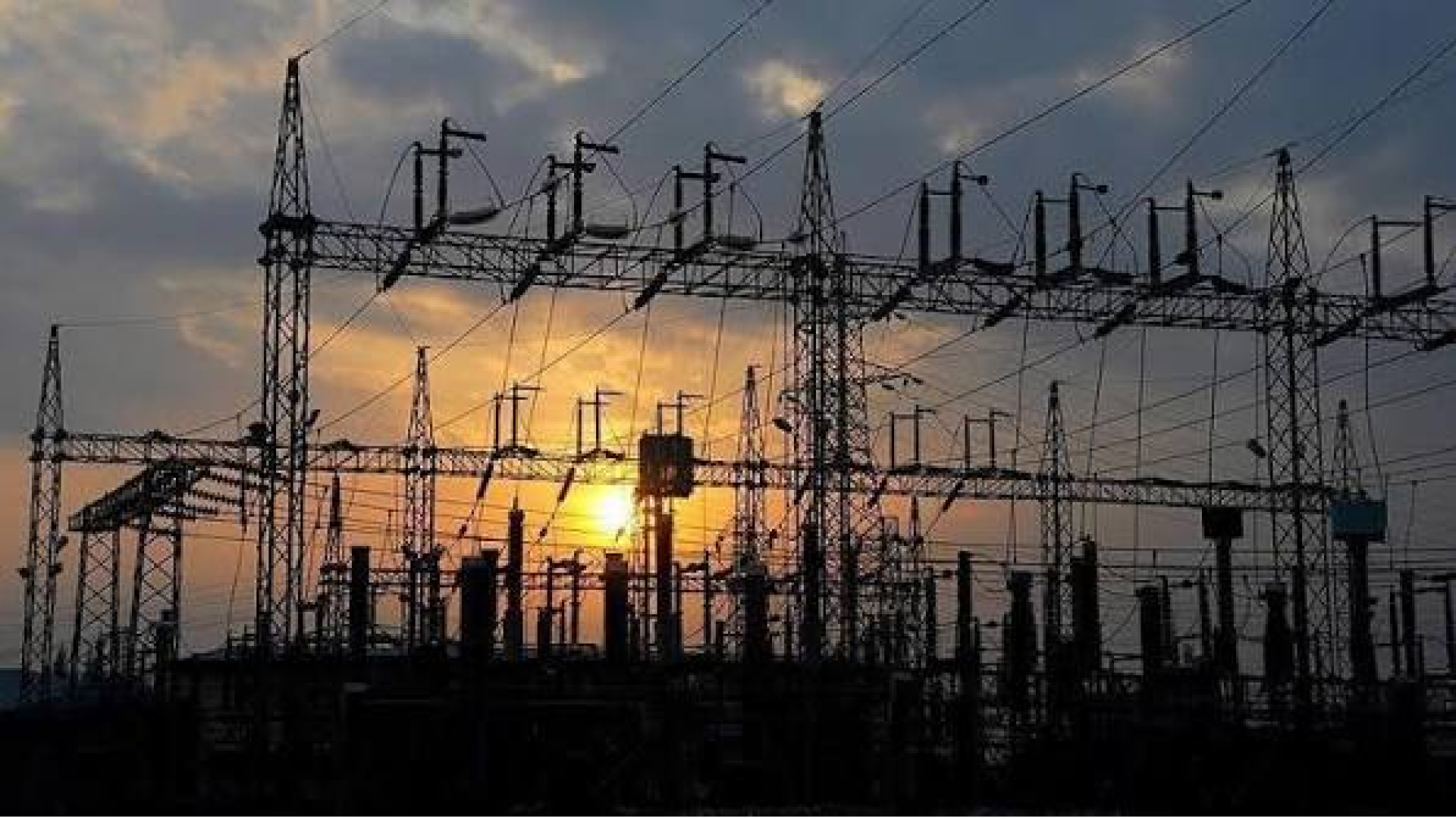 Türkiye'nin elektrik iletim altyapısına 28 milyar dolar yatırım