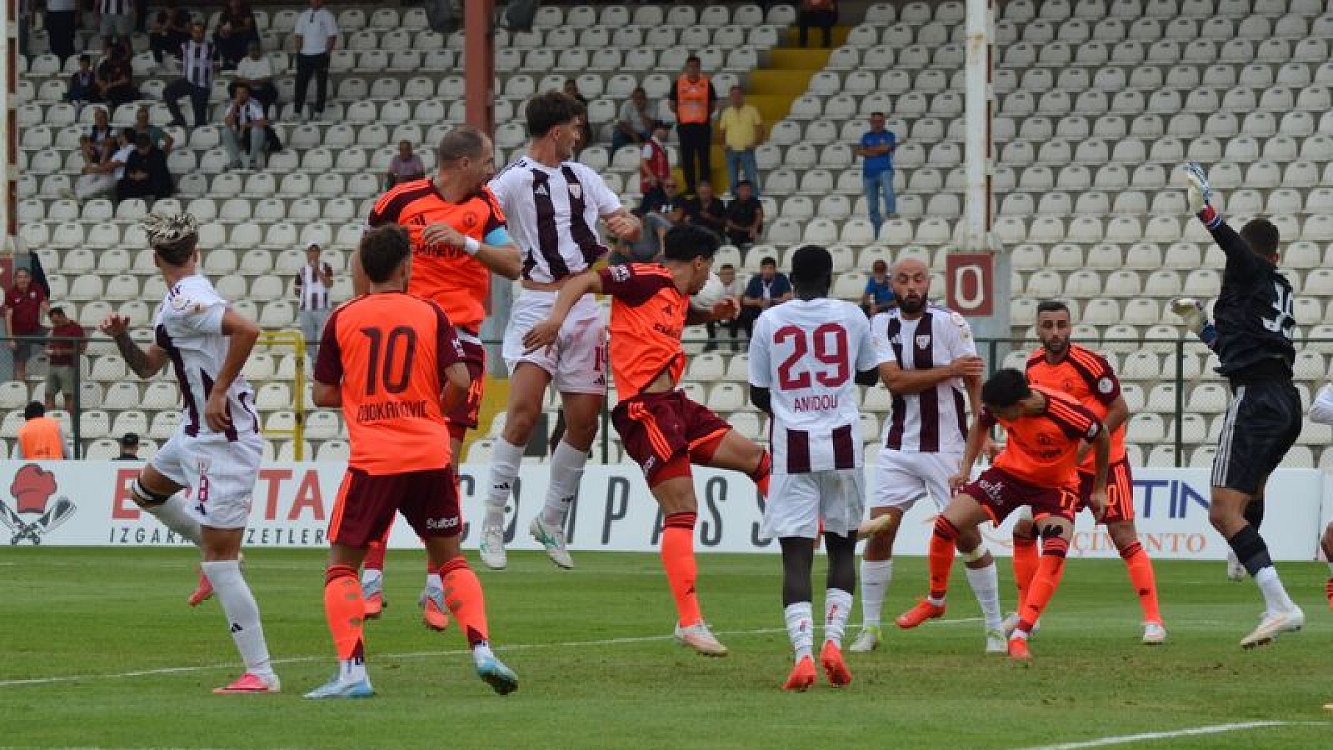 Ümraniyespor, Bandırmaspor'u deplasmanda 1-0 yendi