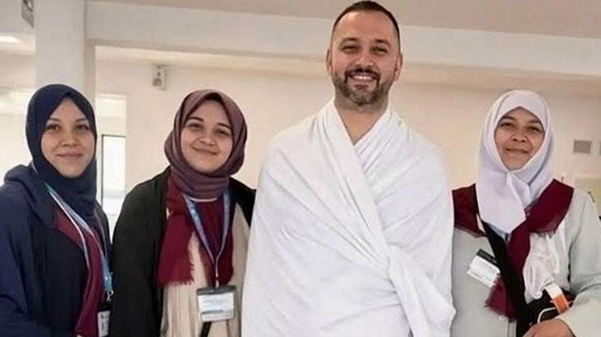 Umre için giden Ünlüce ailesi 8 aydır Türkiye'ye dönemiyor