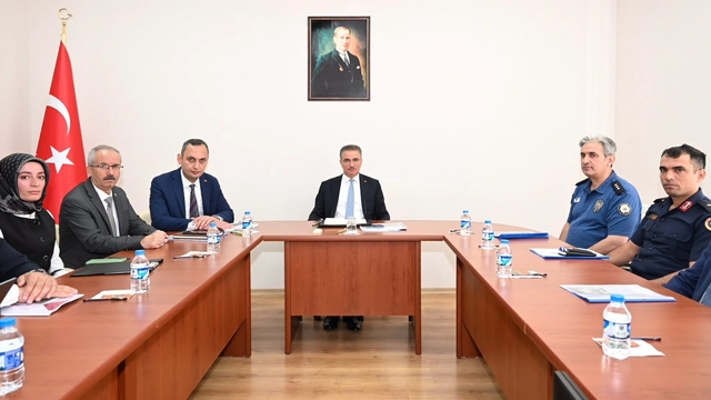 Vali Baruş, Aziziye ilçesini ziyaret etti