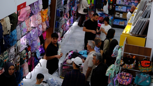 Van'da kırtasiye alışverişinde yoğunluk artıyor