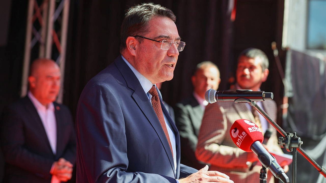 Yankı Bağcıoğlu'ndan Mekke Ortak Savunma Anlaşması uyarısı