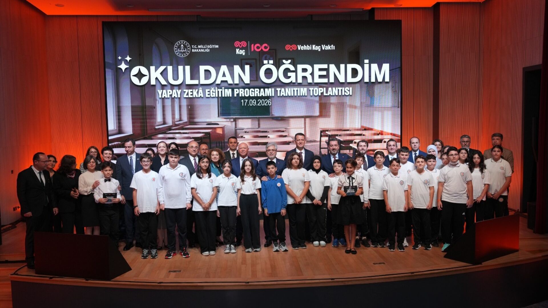 Yapay zeka eğitim programı ortaokul öğrencilerine sunuldu