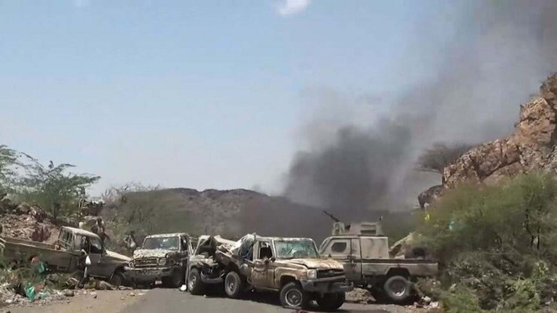 Yemen'de Husilerle çatışmalar devam ediyor, 122 bin kişi