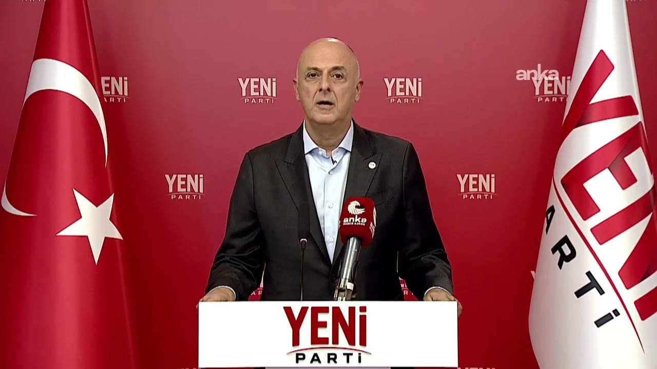 Yeni Parti milletvekili Ümit Özlale'den sosyal medya mesajı