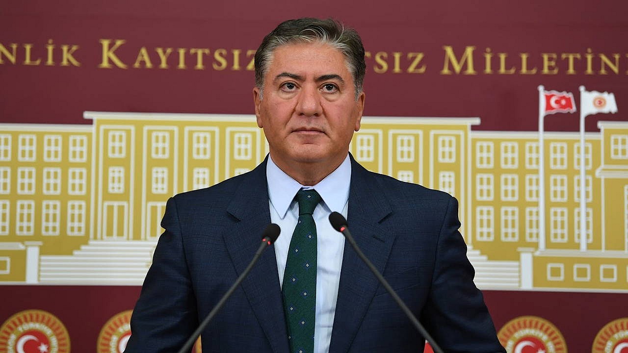 Yeni Partili Emir'den 'asrın vurgunu' iddiaları