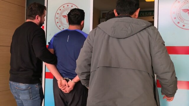 30 yıl hapis cezasıyla aranan Emre Ç. bağ evinde yakalandı