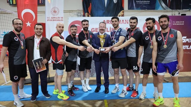 4. Kamu spor oyunları Ardahan'da sona erdi