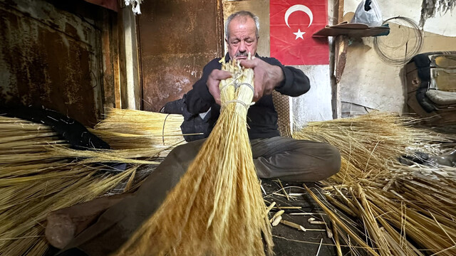 56 yıllık süpürgeci teknolojiden etkileniyor