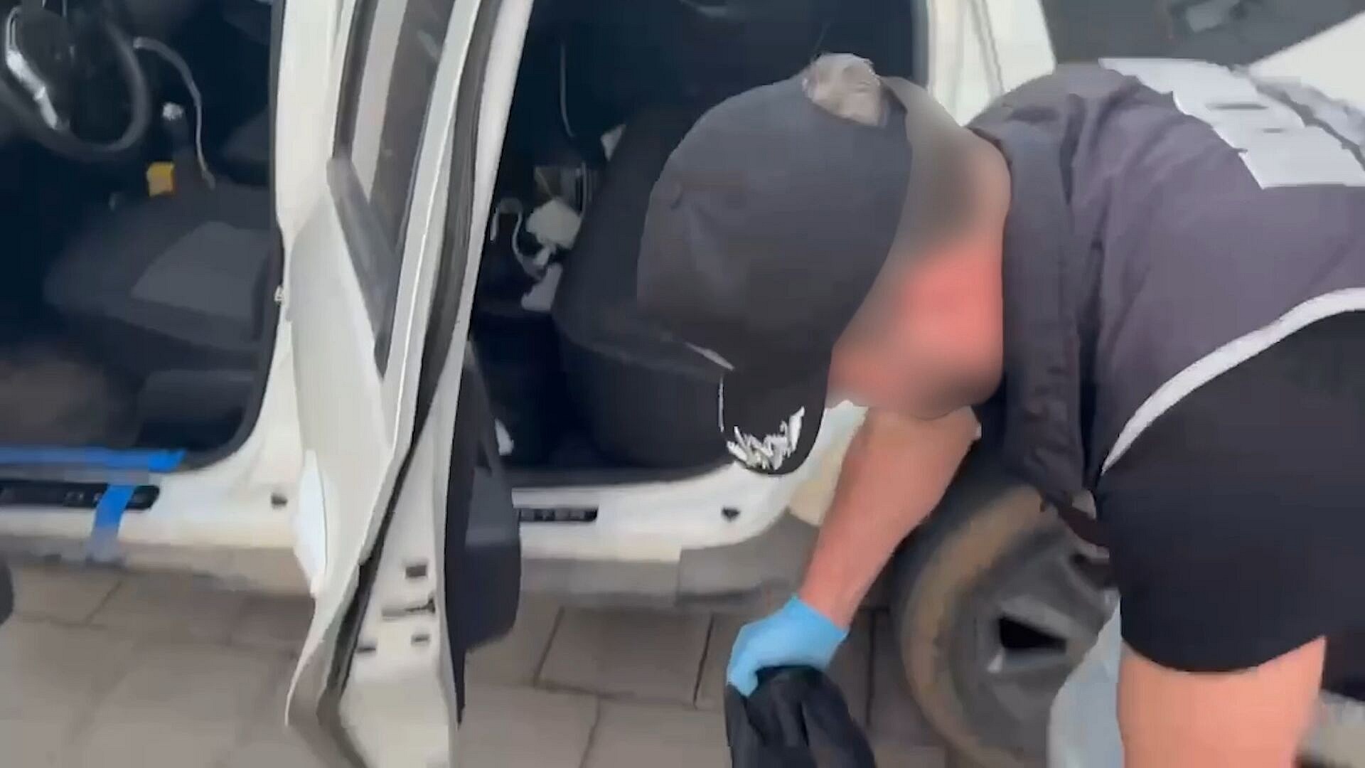 69 ildeki operasyonlarda 494 kişi gözaltına alındı