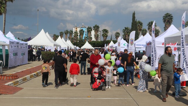 Adana'da bağımlılıkla mücadele için festival düzenlendi