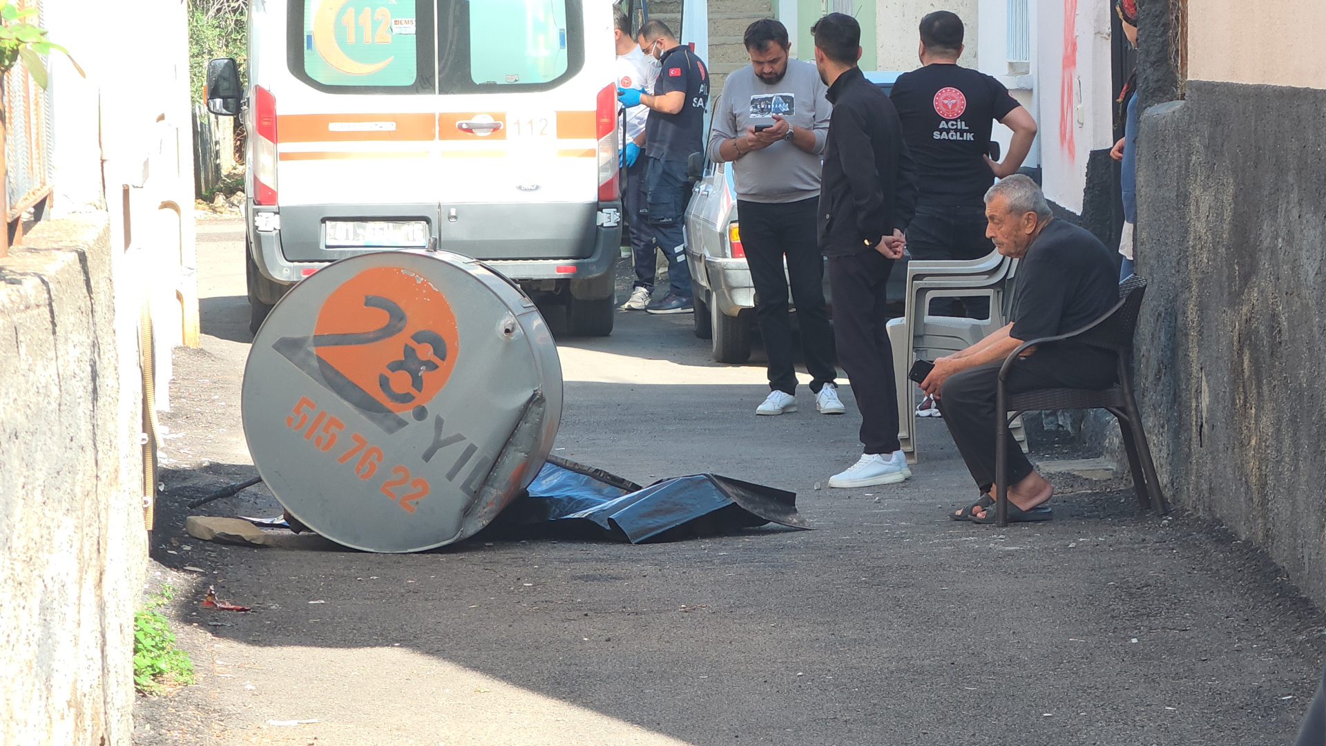 Adana'da su deposuyla birlikte düşen kişi hayatını kaybetti