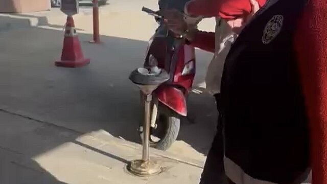 Adıyaman'da kediye taş atan kadın gözaltına alındı