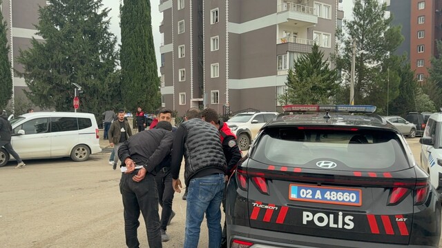 Adıyaman'da konut sitesinde kavga: 1 yaralı, 5 gözaltı