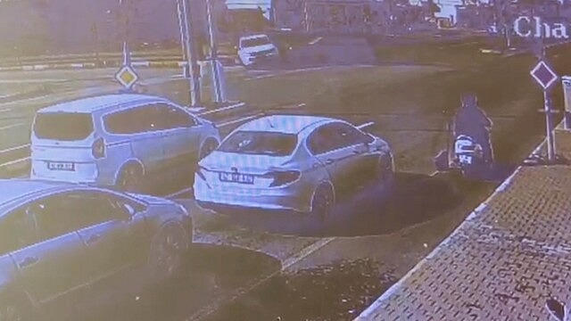 Adıyaman'da otomobil ile hafif ticari araç çarpıştı