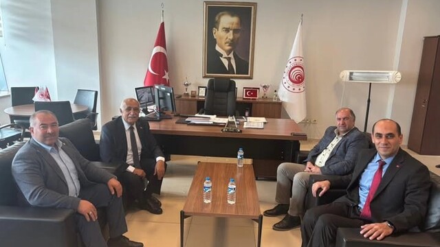 Ak Parti Çıldır teşkilatından gümrük müdürüne ziyaret