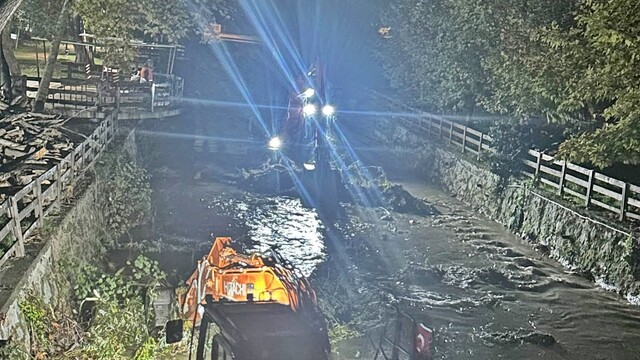 Akçakoca'da sel riski için dere yatakları temizlendi