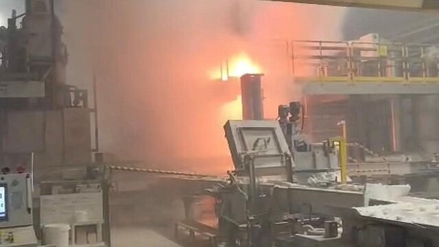 Akyazı'daki alüminyum fabrikasında patlama: 2 yaralı