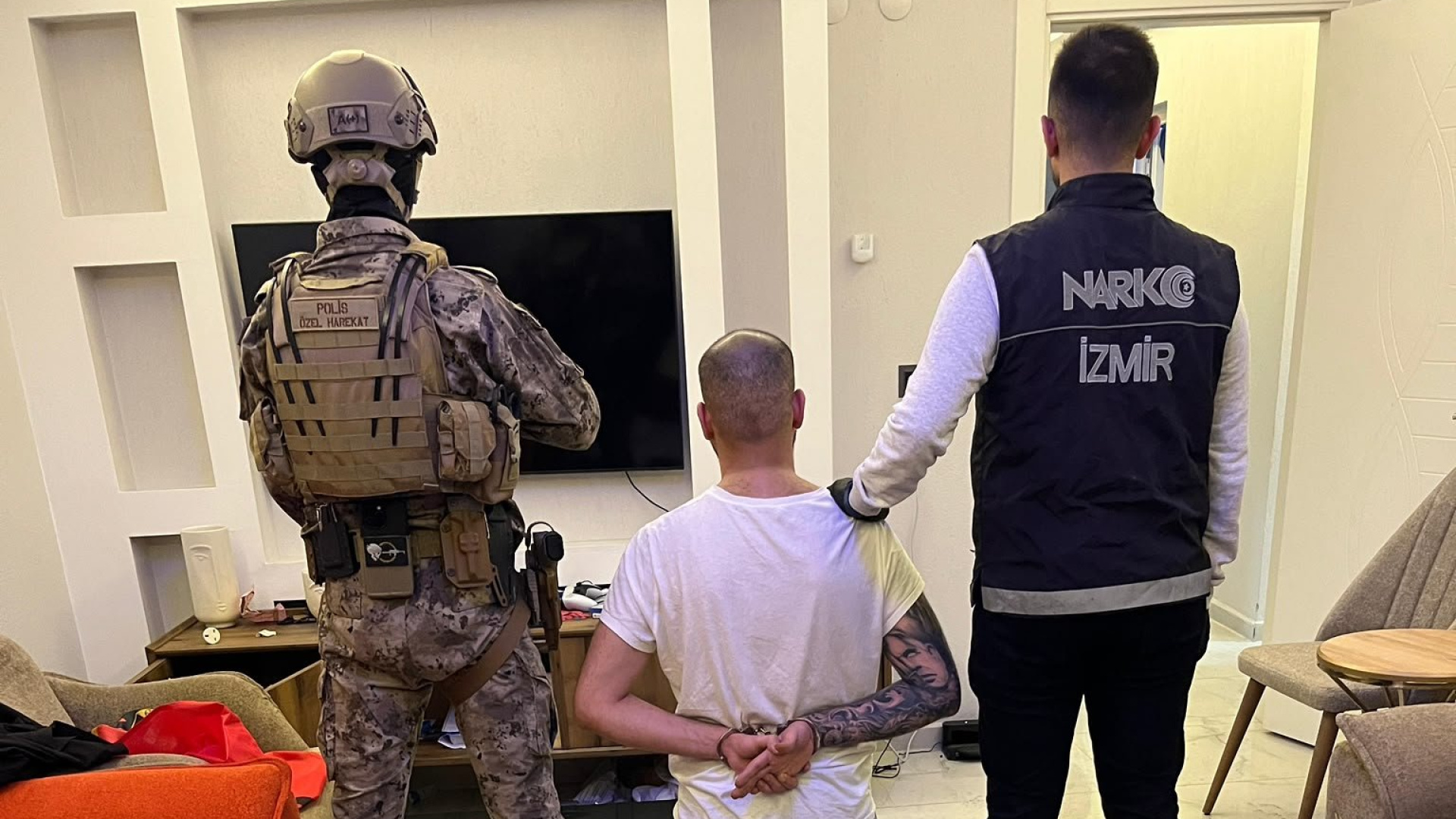 Almanya'da aranan Valmir Berisha İzmir'de yakalandı