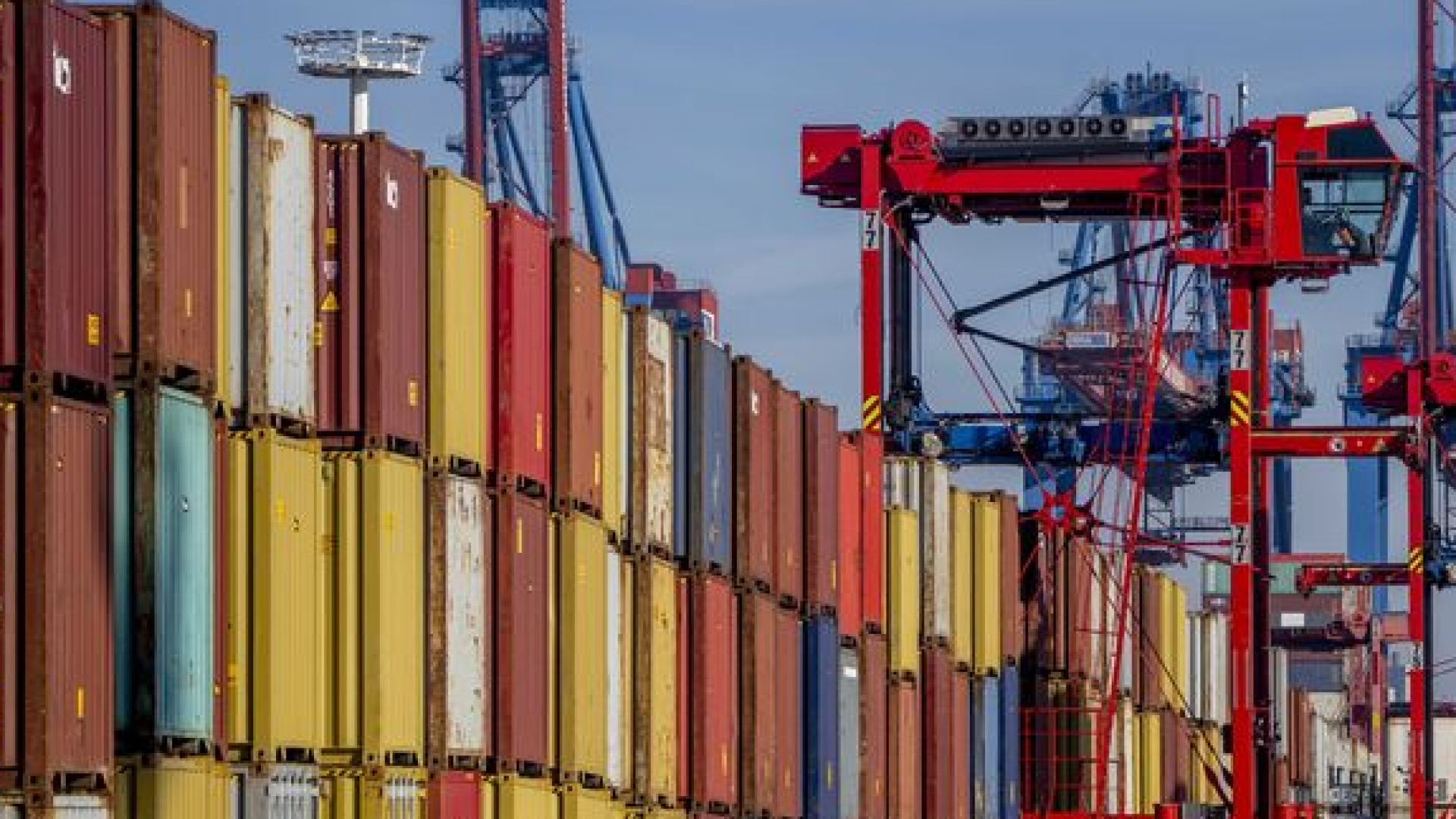 Almanya'nın Çin ile dış ticaret açığı 100 milyar avro