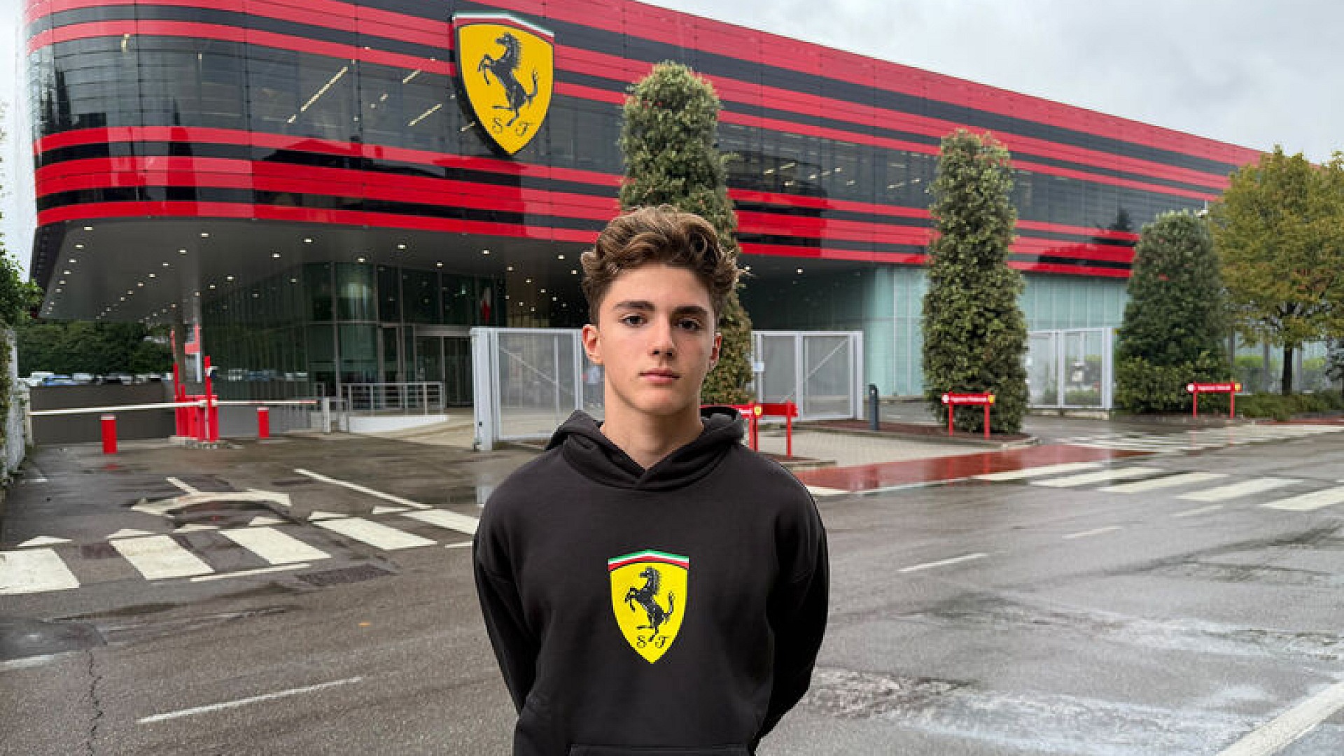 Alp Aksoy, Ferrari ile Formula 1 hedefine yaklaştı